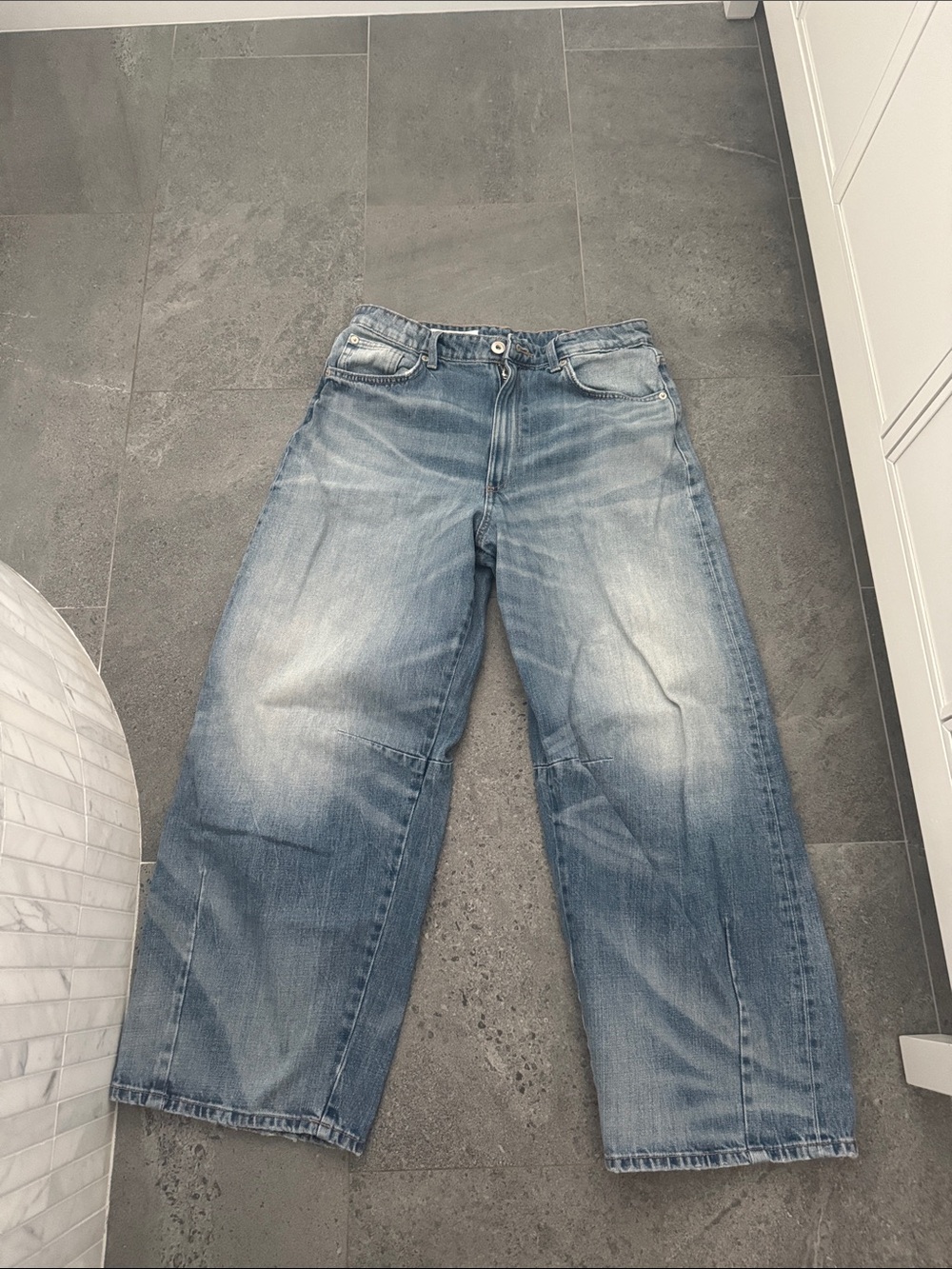 Zara Womens Wide-Leg Jeans